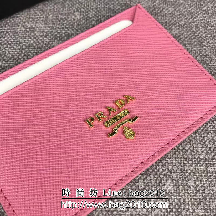 PRADA普拉達 官網同步 專櫃最新款 頂級原單十字紋牛皮 三層信用卡夾 1MC208 DD1755